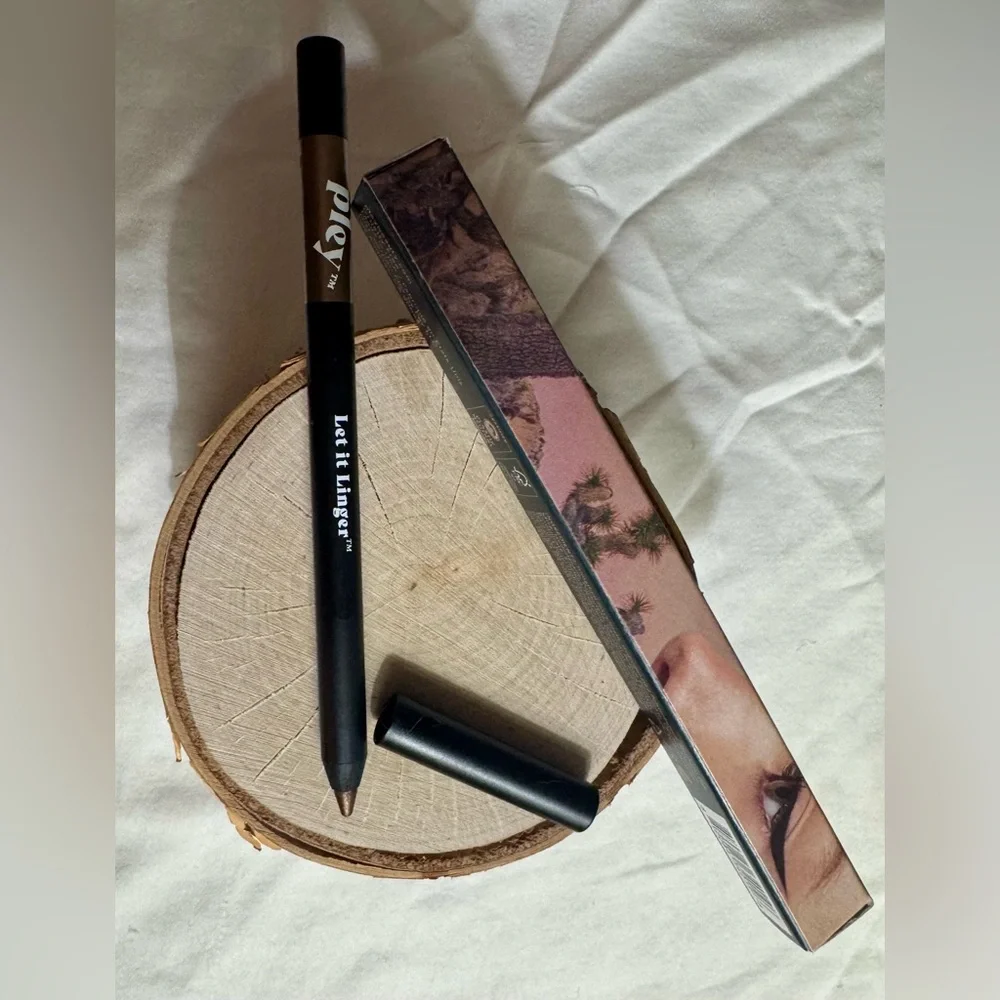 Pley Let it Linger 12-hour Longwear Eyeliner - Beach Bunny (Bronzy Tan)